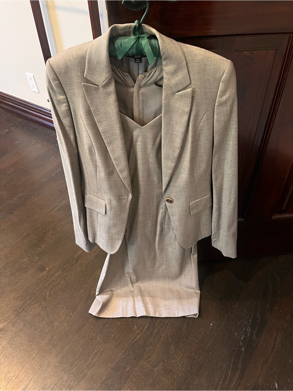 Hugo Boss Women's Light Beige Blazer & Dress Suit